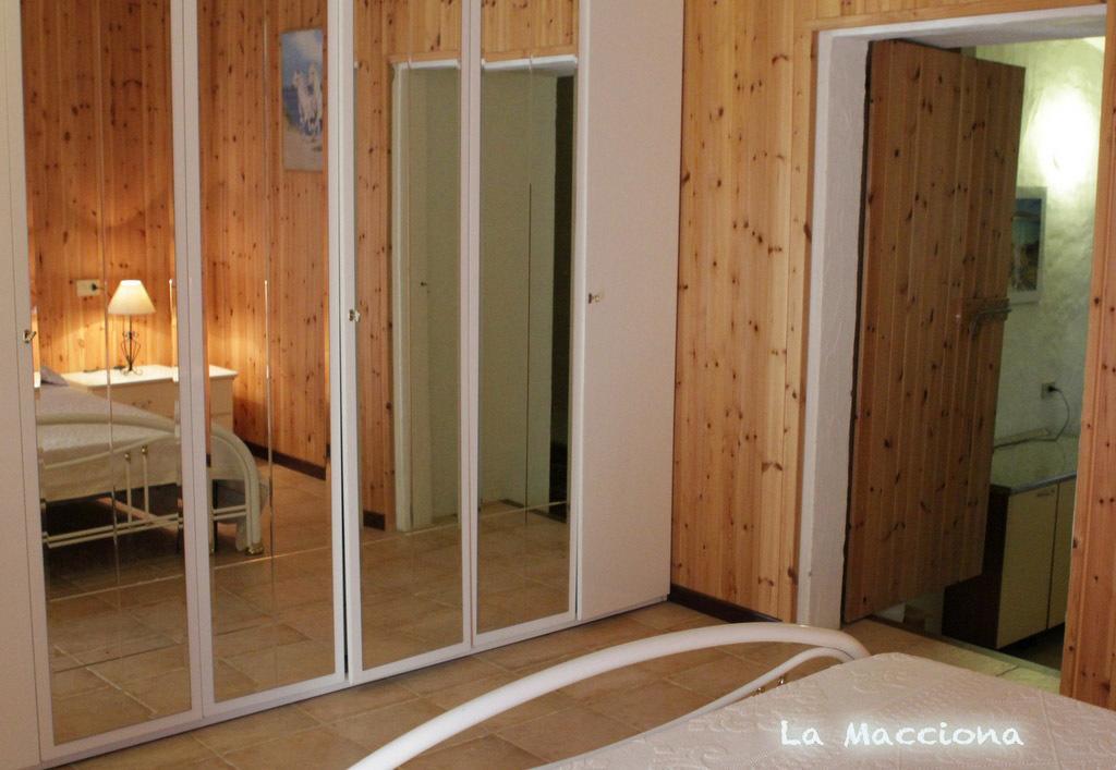 La Macciona Apartment Aglientu Room photo
