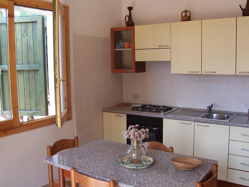 La Macciona Apartment Aglientu Exterior photo